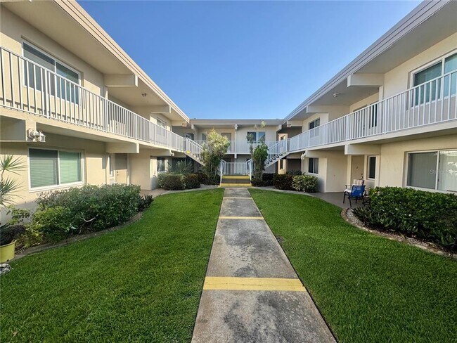 Foto del edificio - 6700 1st Ave S