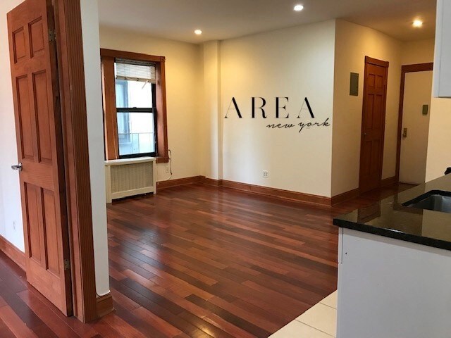 Foto principal - 305 Convent Ave