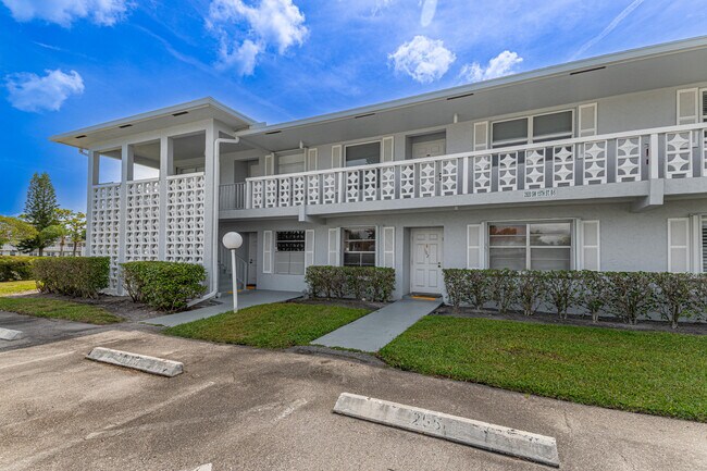 Foto del edificio - 2820 SW 15th St