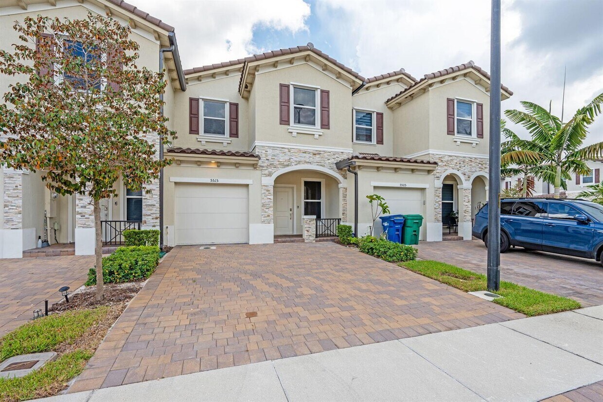 Photo - 5515 NW 27th St - 5515 NW 27th Street St LAUDERHILL, FL 33313