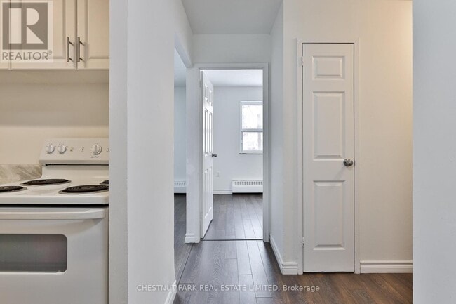 Photo du bâtiment - 900 Glen St