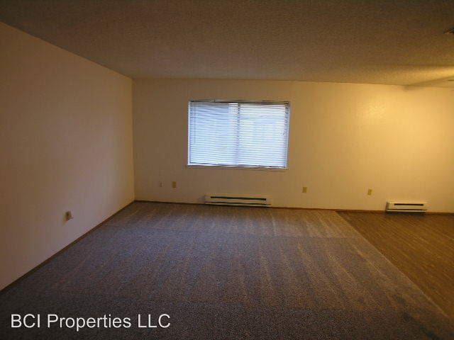 Building Photo - 105 96th St E