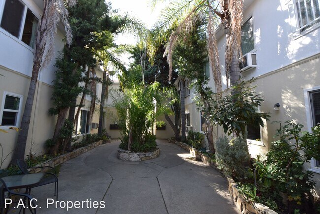 Building Photo - 1 br, 1 bath Apartment - 11785 Laurelwood ...