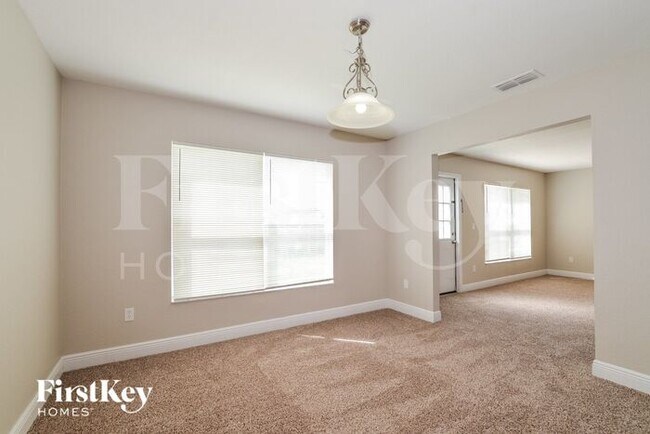 Foto del edificio - 5401 Oro Valley Rd