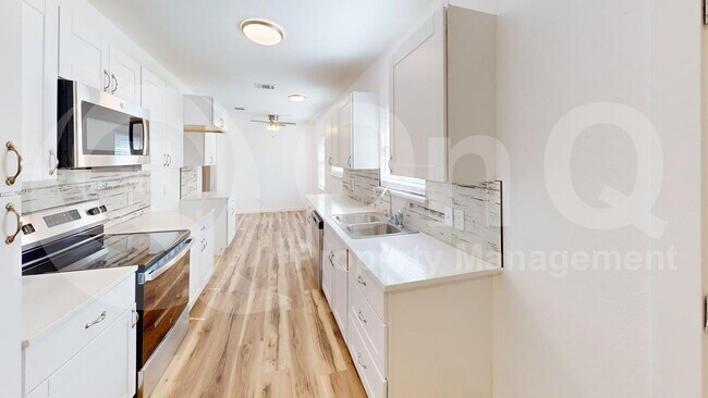 Foto del edificio - 1202 Valley View Dr