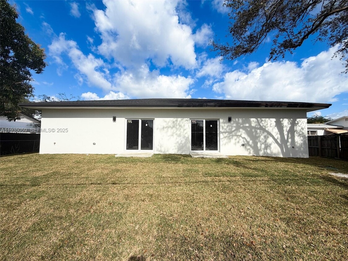 Foto del edificio - 1864 NW 91st St