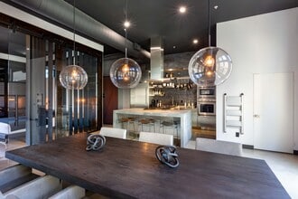 Building Photo - 238 N Bush St Building Photo - 238 N Bush St