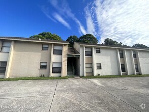 Building Photo - 341 Mercury Ave SE