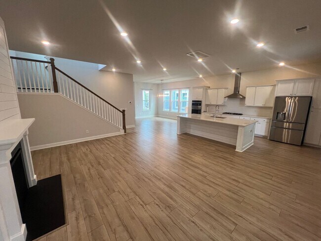 Building Photo - Beautiful Summers Corner 5Bed/4.5Bath