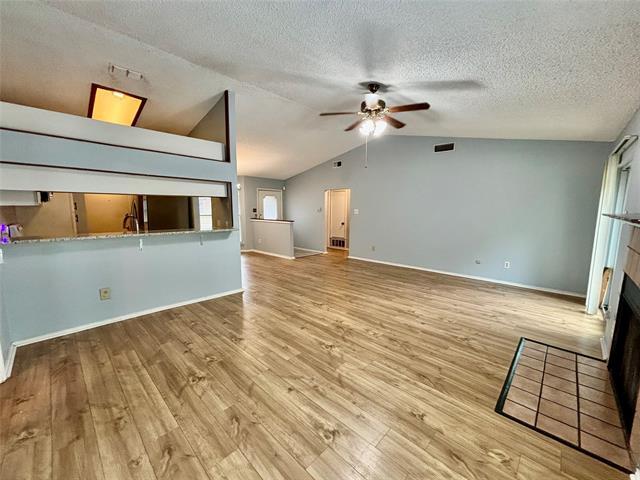 Building Photo - 319 Iberis Dr