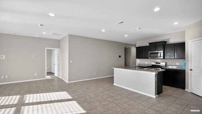 Foto del edificio - 4 Bedroom 2 Bath Single Family Home in Odessa
