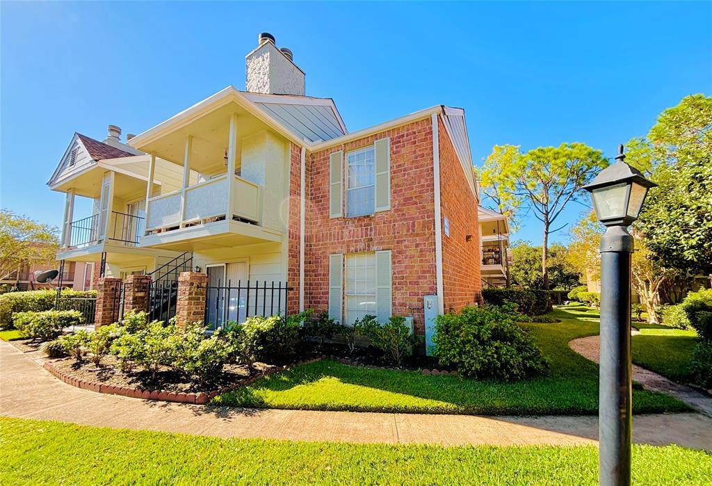 Foto principal - 2800 Jeanetta St