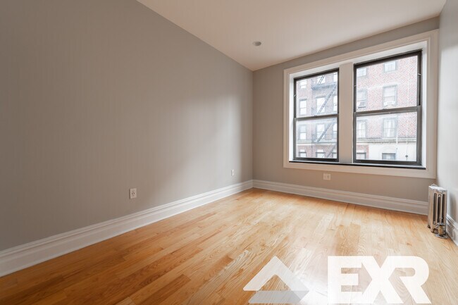 Foto del edificio - 329 Lincoln Pl