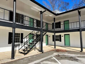 Building Photo - 2845 Dayton Blvd
