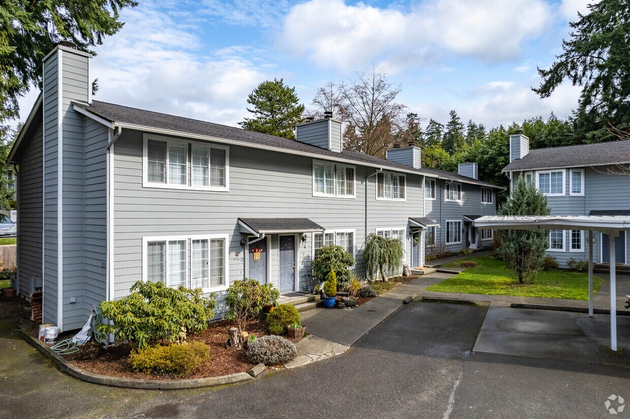 Exterior - 9507 Firdale Ave