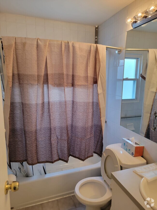 Great Kills Apartments for Rent with Gym/Fitness Center Staten Island