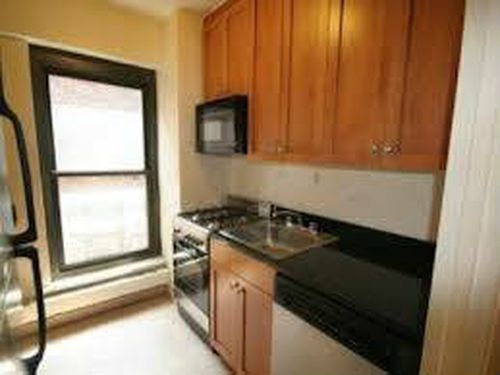 Foto del edificio - 230 E 24th St