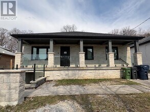 Building Photo - 32 Harrow Dr