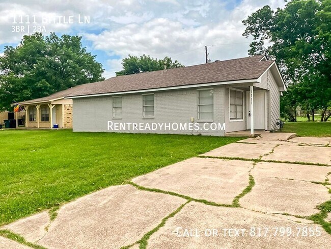 Building Photo - 1111 Bittle Ln