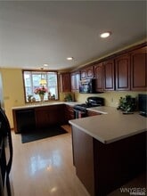 Building Photo - 26 Temple Pl