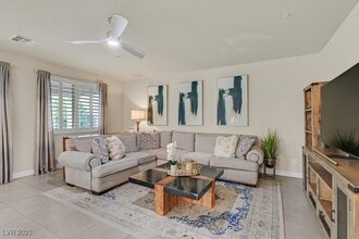 Building Photo - 505 Punto Vallata Dr