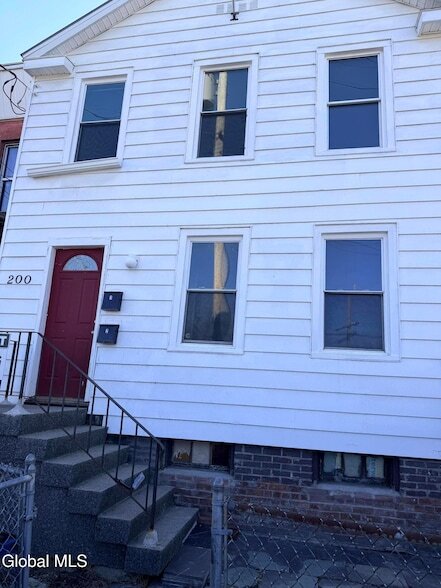 Building Photo - 200 Mohawk St