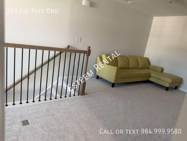 Building Photo - 253 Fig Tree Bnd