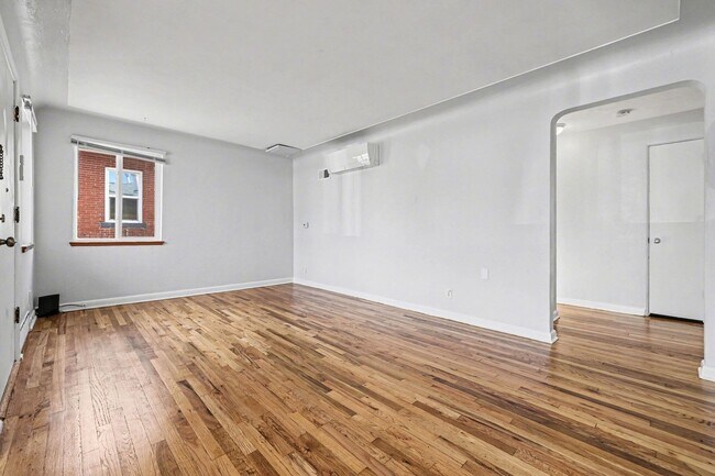 Foto del edificio - Platte Park Charmer with Sunny Spaces, Cool AC & a Private Backyard Retreat