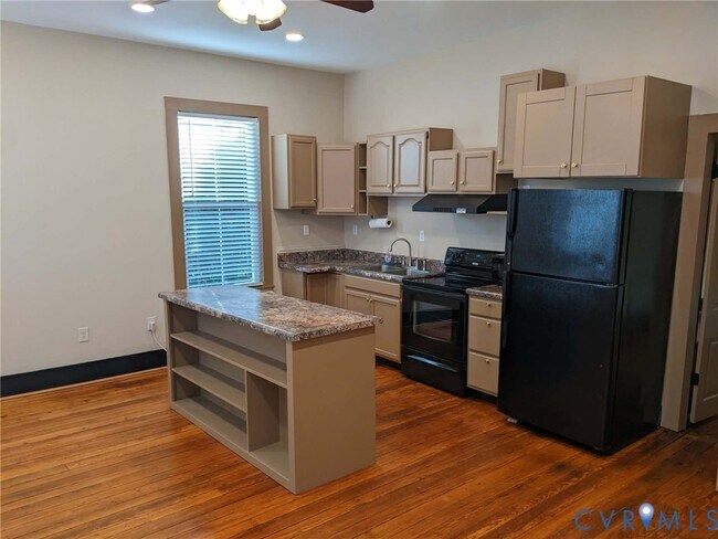 Foto del edificio - 519-521 Grove Ave