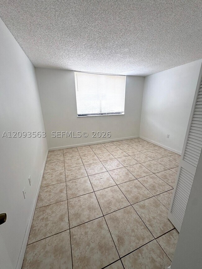 Building Photo - 8261 NW 8th St