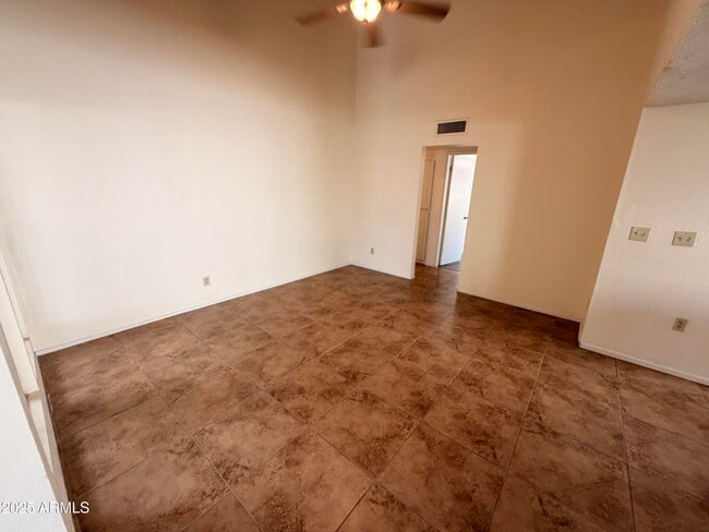 Foto del edificio - 2526 N 87th Way