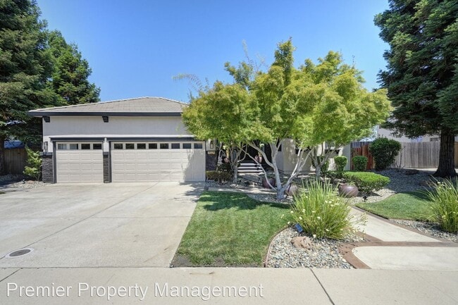 Building Photo - 4 br, 3 bath House - 7029 PEMBROKE WAY