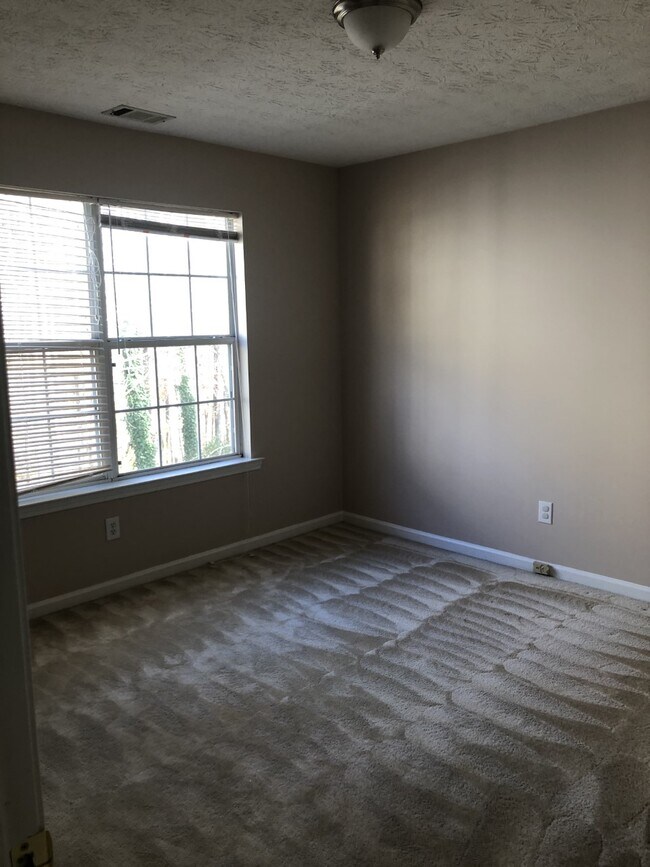 Building Photo - 480 Durham Ridge Dr NW