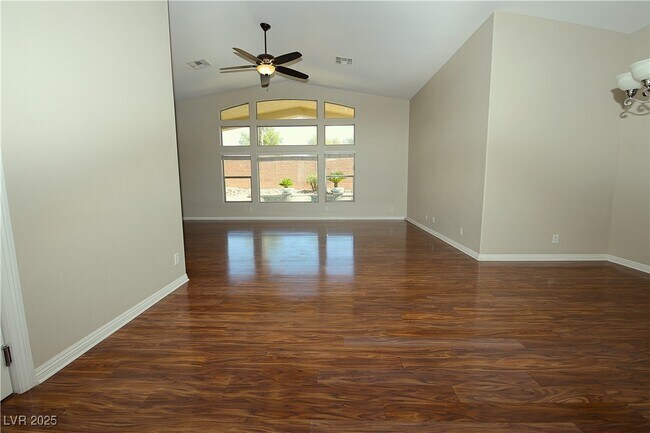 Building Photo - 6064 W Alpine Estates Cir