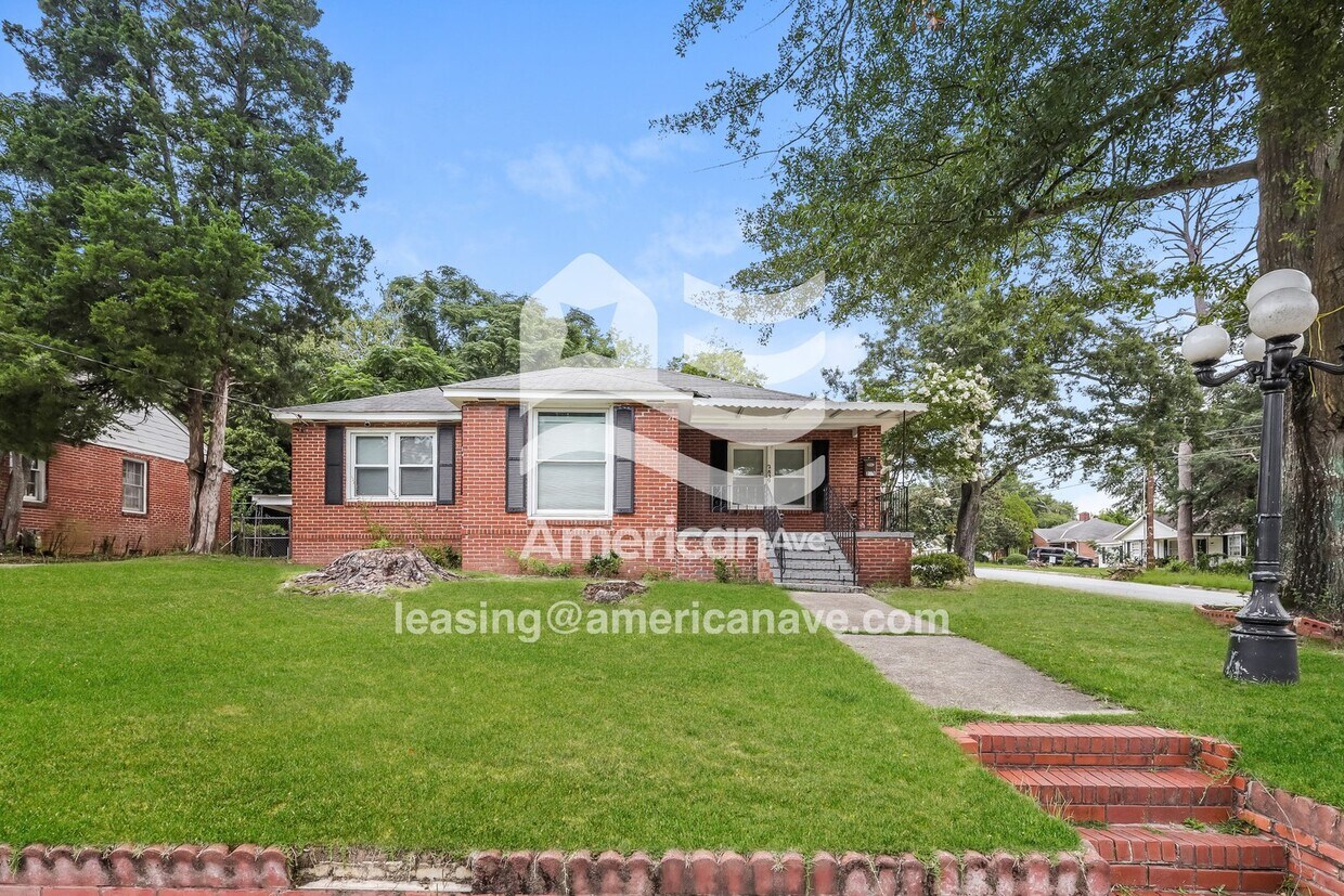 Foto principal - 2839 Schaul St