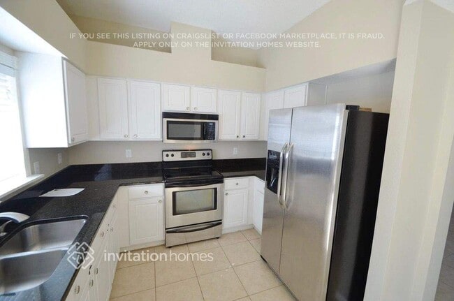 Building Photo - 25420 Geddy Dr