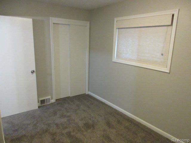 Foto del edificio - 8599 Salem Ln