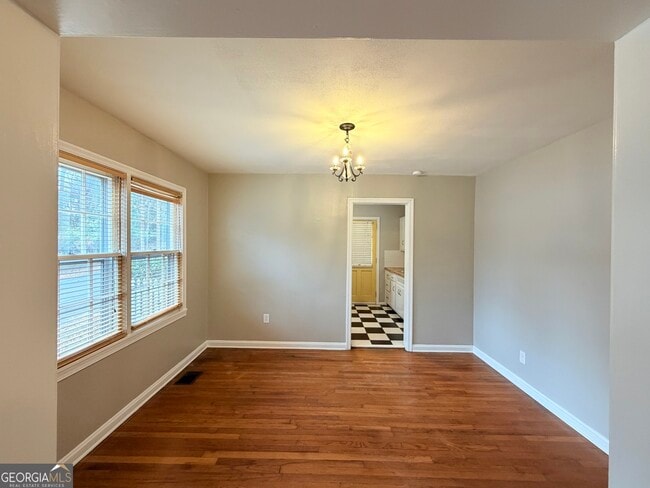 Foto del edificio - 963 Prospect Ave SE