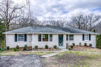 Building Photo - 969 Davidson Dr