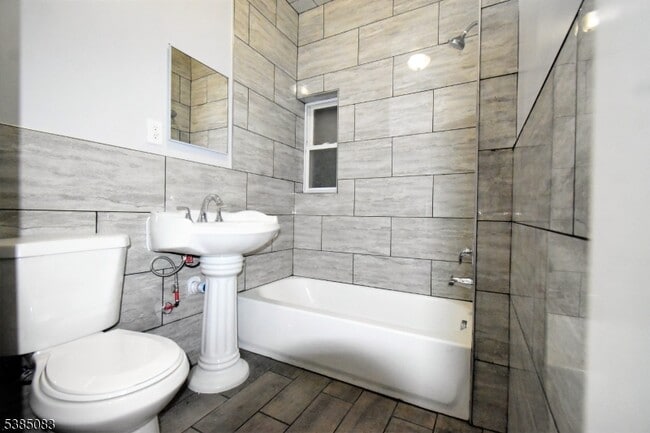 Foto del edificio - 482 S 17th St