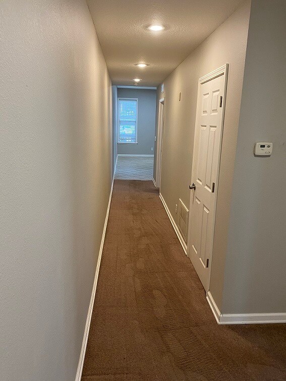 Foto del edificio - 108 W 5th St