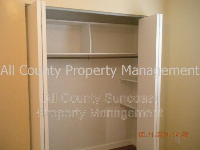 Foto del edificio - 341 78th Ave