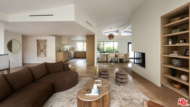 Foto del edificio - 2247 Chelan Pl