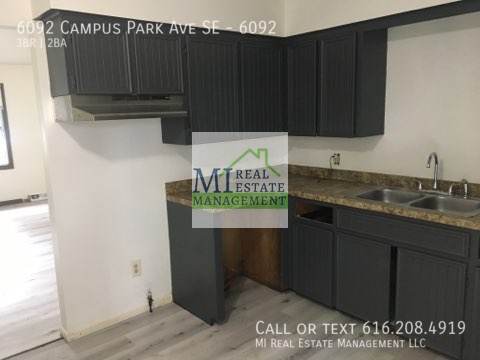 Foto del edificio - 6092 Campus Park Dr SE