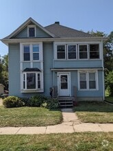 Building Photo - 522 S Academy St