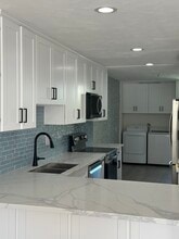 Building Photo - 16512 Harbour Ln