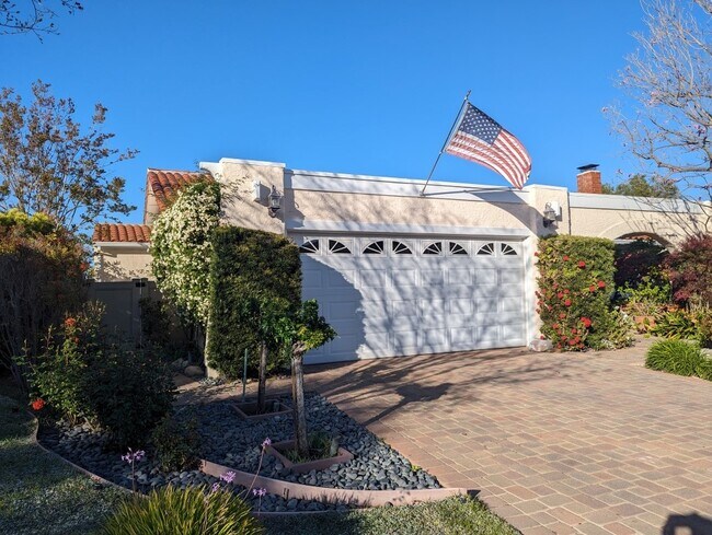 Foto del edificio - 1461 Flinton Ct