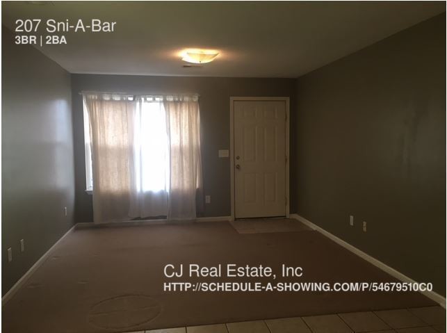 Foto del edificio - 207 NW Sni A Bar Pky