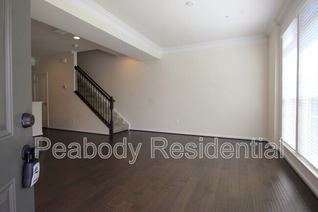 Foto del edificio - 13615 Air and Space Museum Pkwy