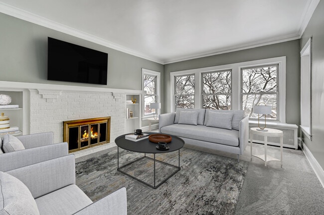 Foto del edificio - 639 Elgin Ave